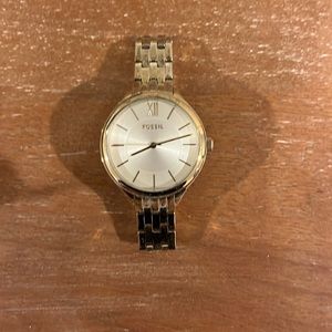 Women’s fossil watch